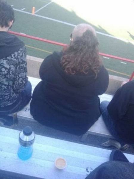 What Is Going On Here? (35 pics)