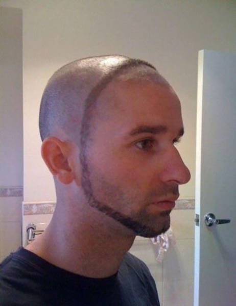 What Is Going On Here? (35 pics)