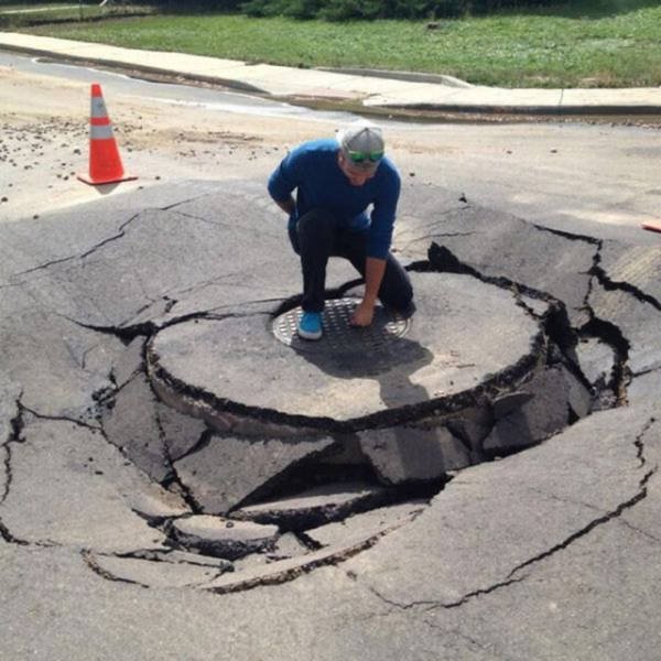 What Is Going On Here? (35 pics)