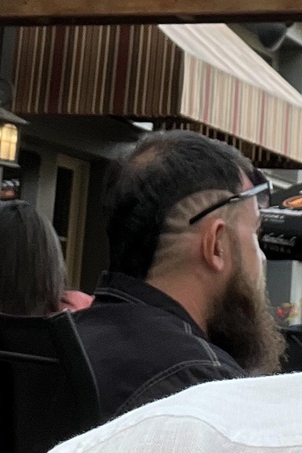 Odd Haircuts (28 pics)