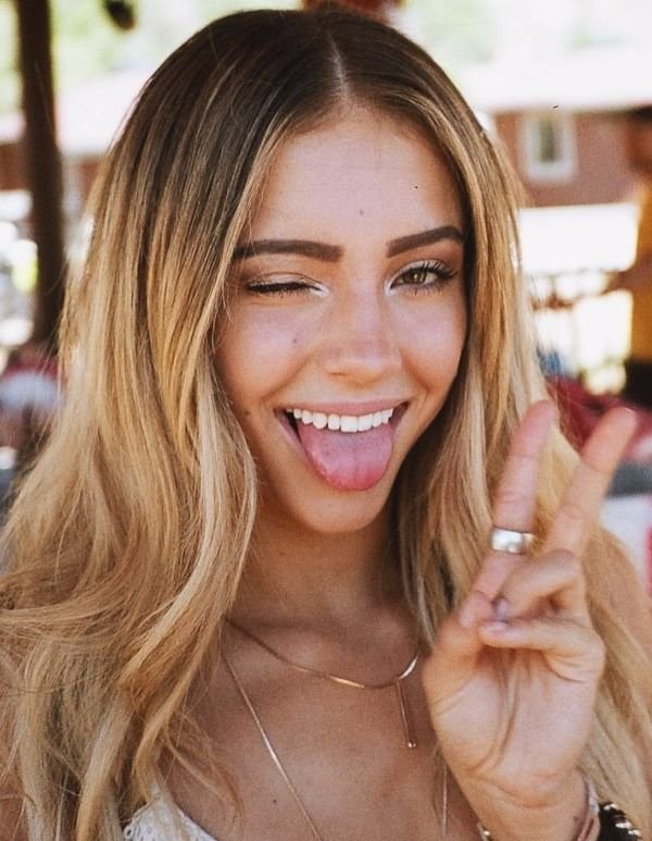 Cute Girls (30 pics)