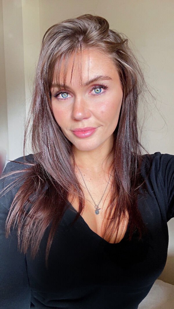 Cute Girls (52 pics)
