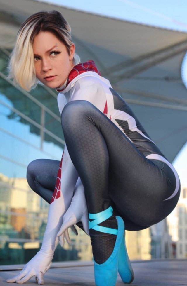 Hot Cosplay Girls (48 pics)