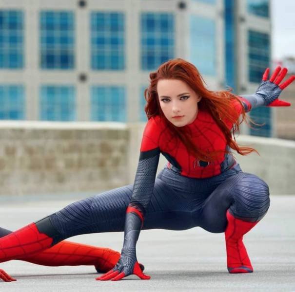 Hot Cosplay Girls (48 pics)