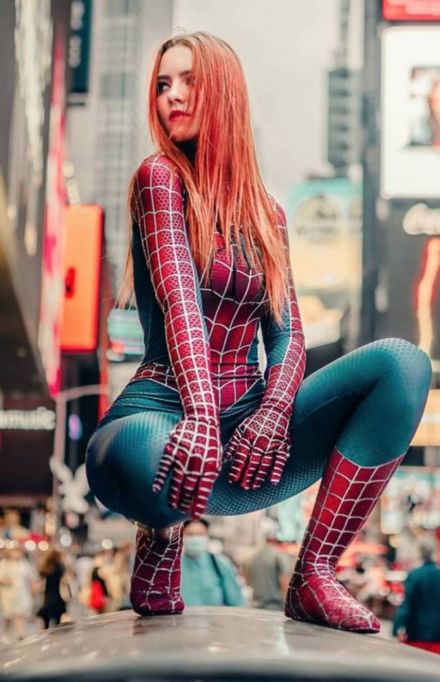Hot Cosplay Girls (48 pics)