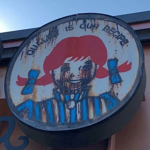 Unusual Finds And Situations (32 pics)