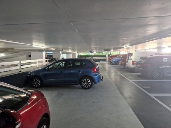 Terrible Parking (30 pics)