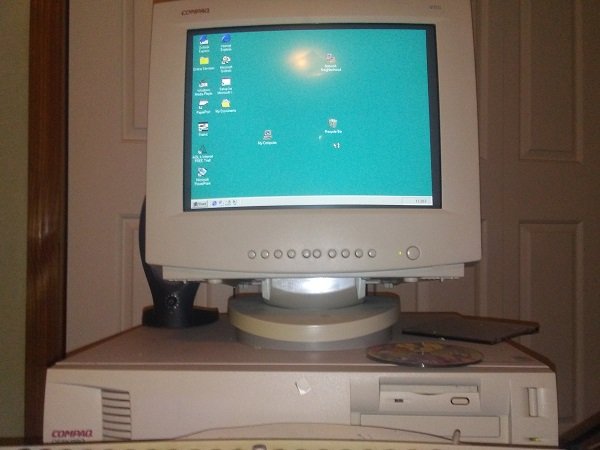 Computer Nostalgia (25 pics)