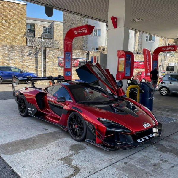 Amazing Cars (19 pics)