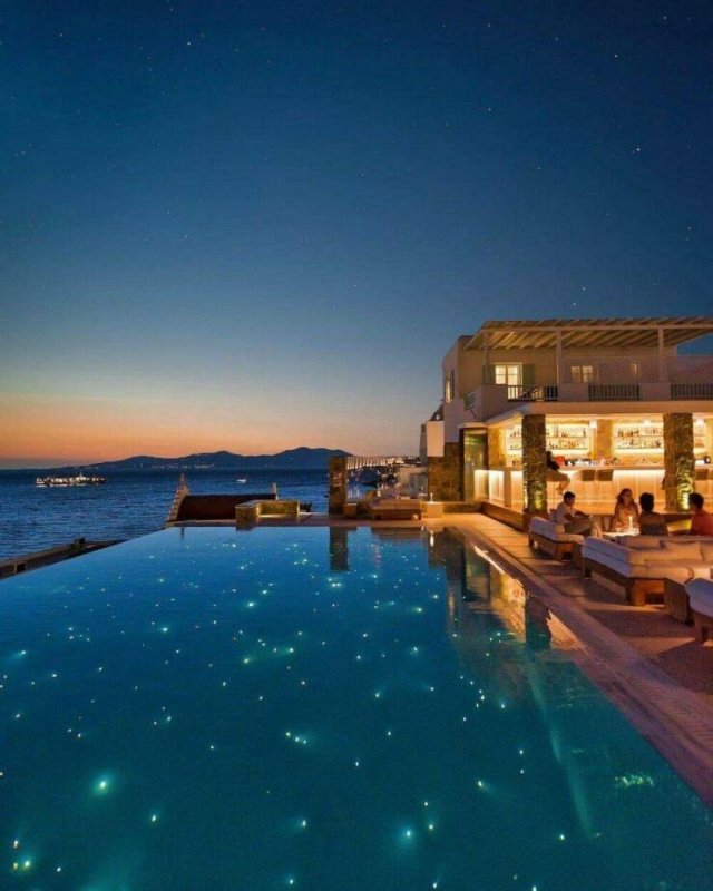 Awesome Places And Photos (43 pics)