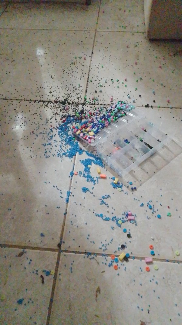 Bad Days Happen (19 pics)