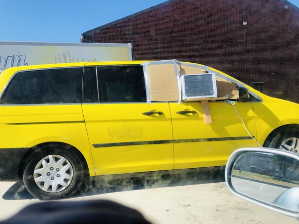 Weird Designs And Finds (24 pics)