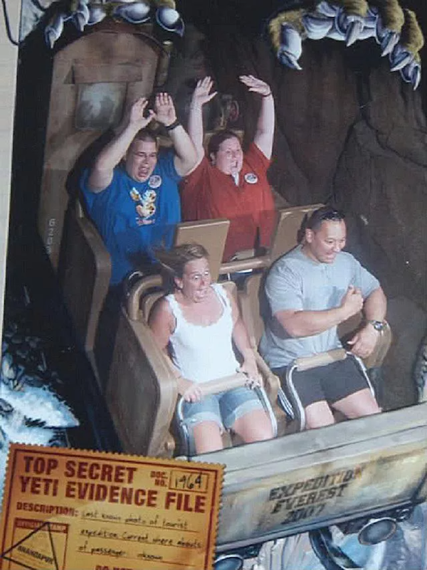 Funny People At The Rides (31 pics)