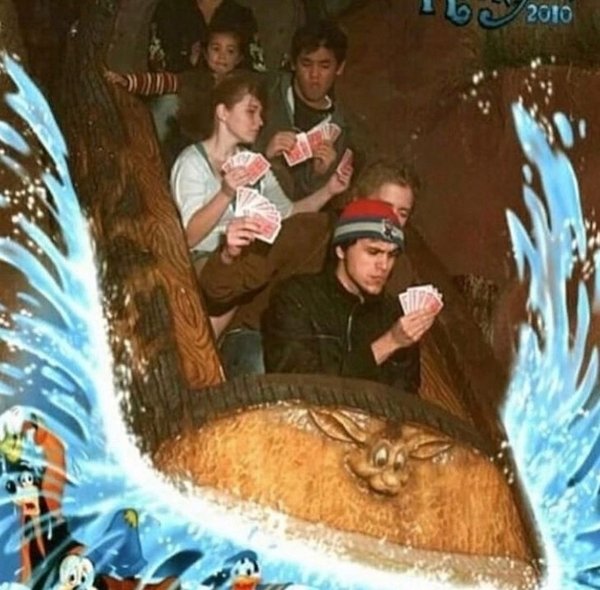 Funny People At The Rides (31 pics)