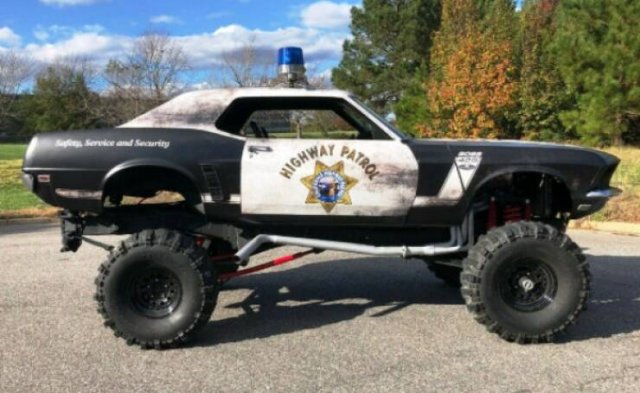 Unusual Weapon (65 pics)