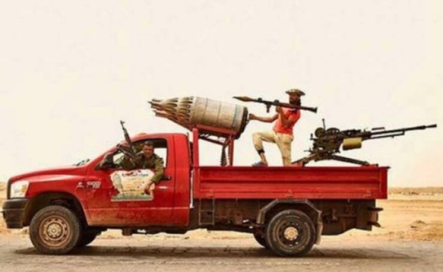 Unusual Weapon (65 pics)