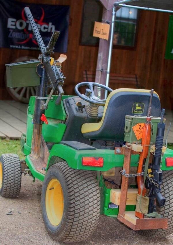 Unusual Weapon (65 pics)
