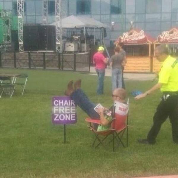 They Don't Care About The Rules (34 pics)