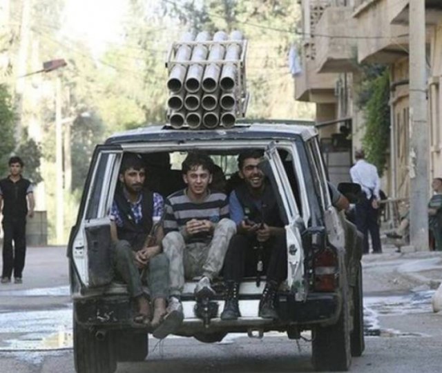 Unusual Weapon (65 pics)
