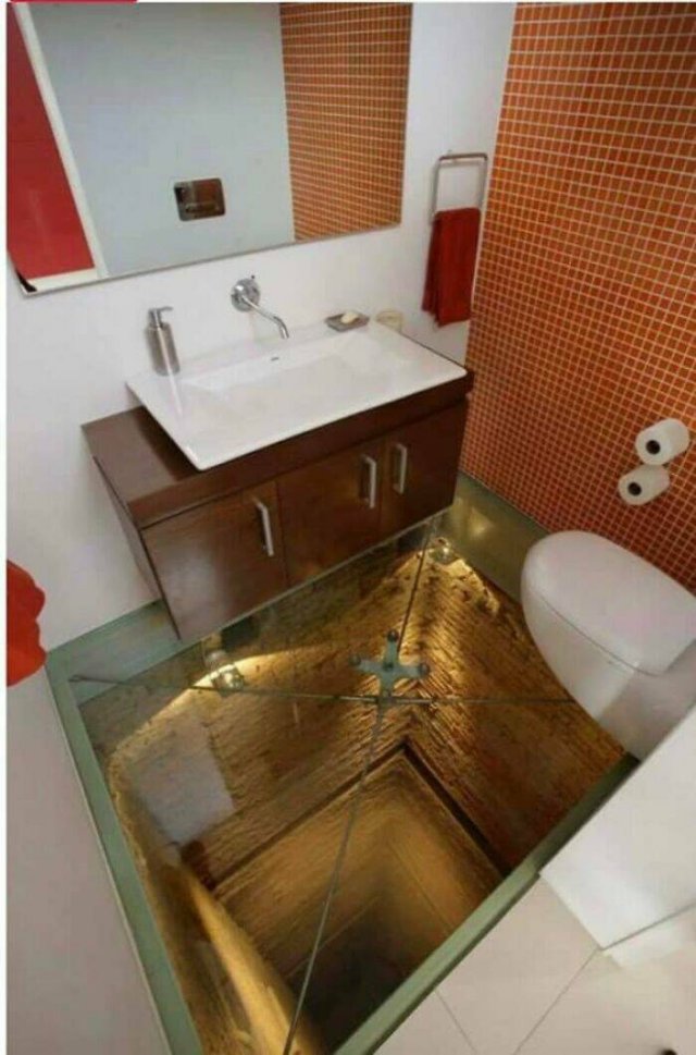 Odd Interiors (33 pics)