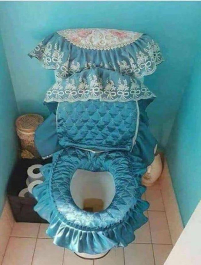 Odd Interiors (33 pics)