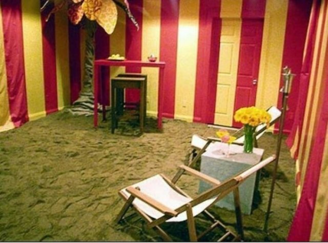 Odd Interiors (33 pics)