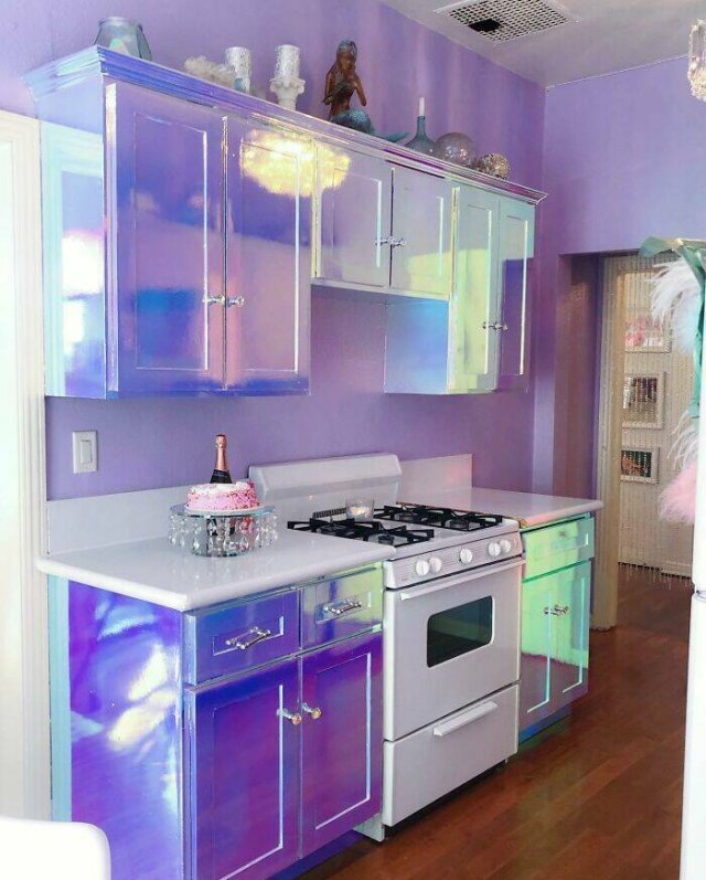 Odd Interiors (33 pics)
