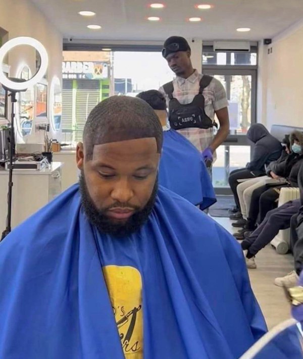 Odd Haircuts (30 pics)