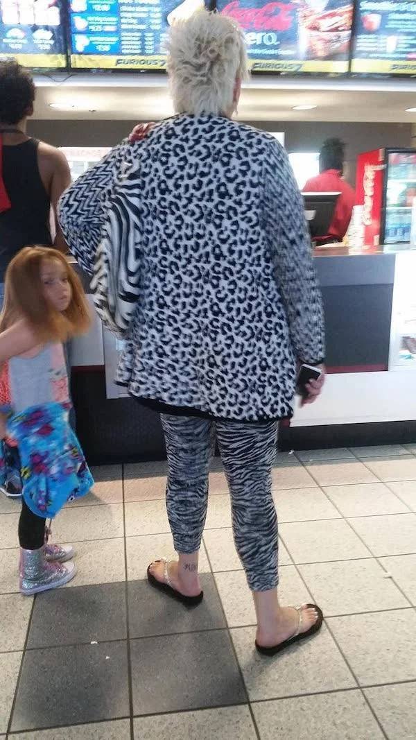 Awful Fashion (26 pics)