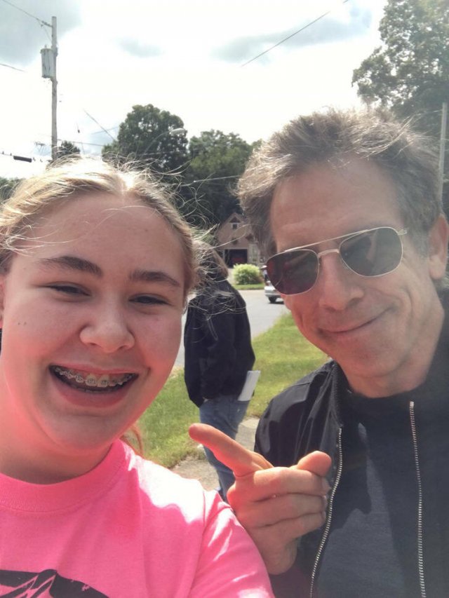 People Share Their Photos With Celebrities (15 pics)