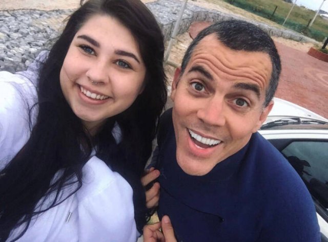 People Share Their Photos With Celebrities (15 pics) People Share Their Photos With Celebrities (15 pics)