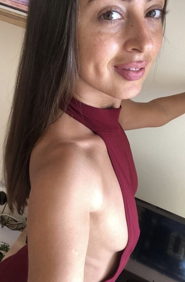 Side View (27 pics)