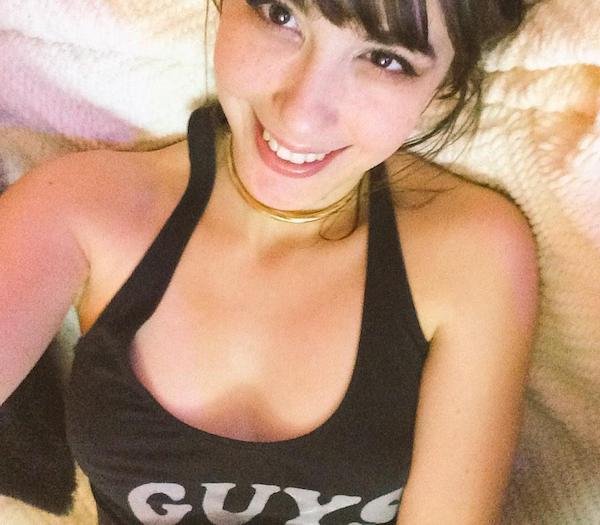 Cute Girls (32 pics)