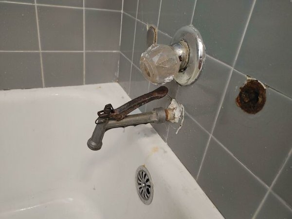 Strange Finds Of Plumbers (30 pics)