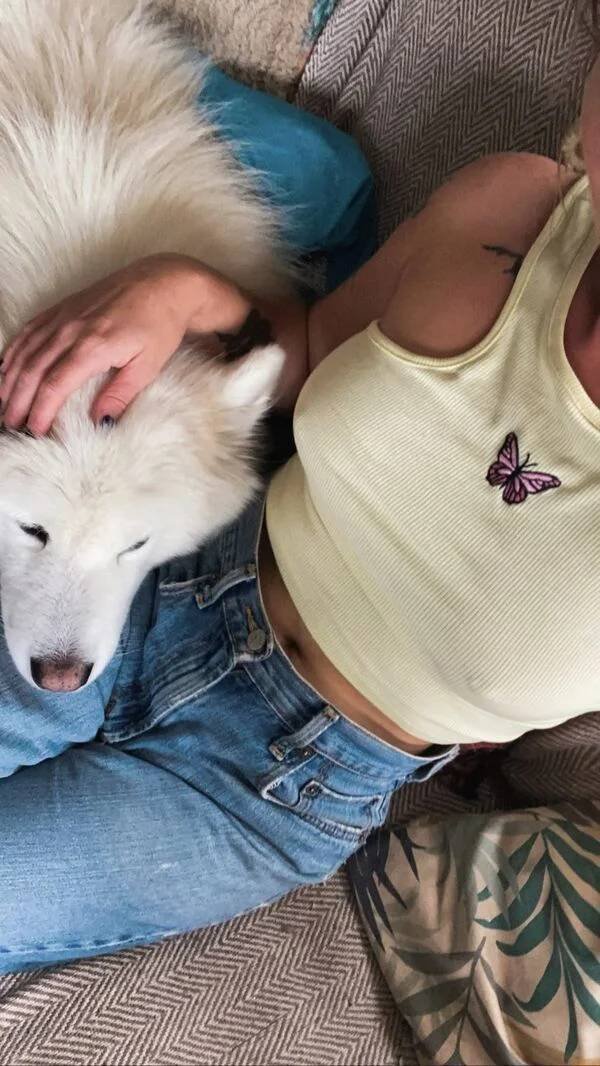 Braless Girls (50 pics)