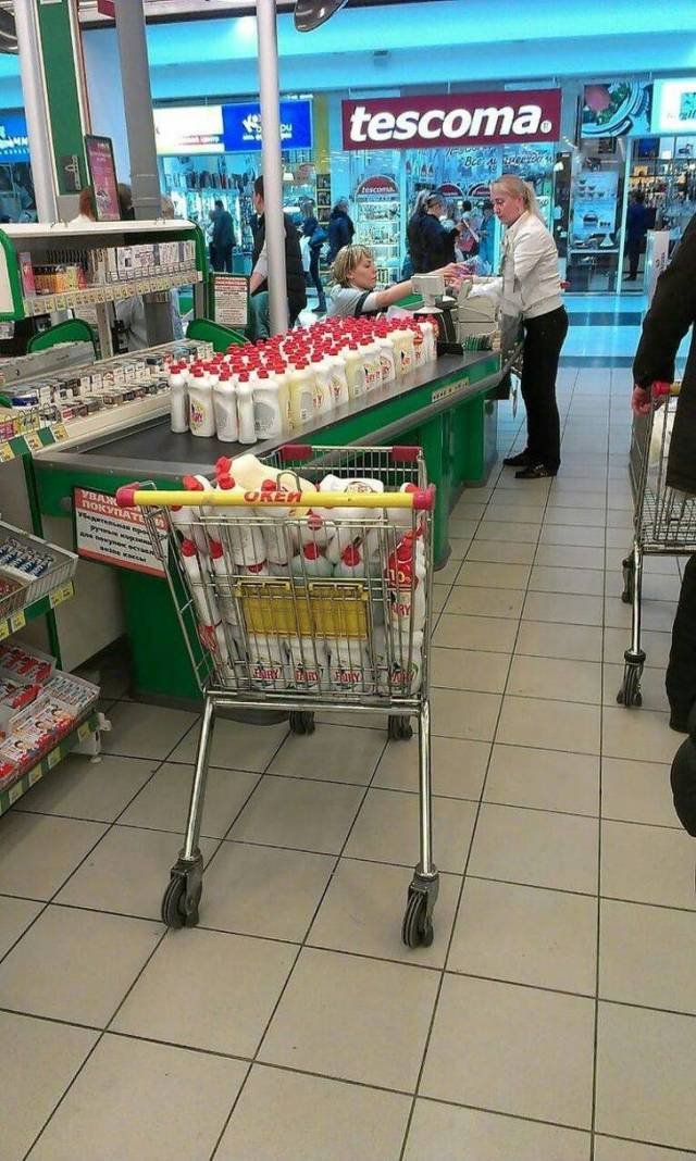 What Is Going On Here? (46 pics)