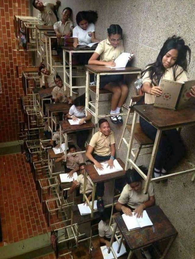 What Is Going On Here? (46 pics)