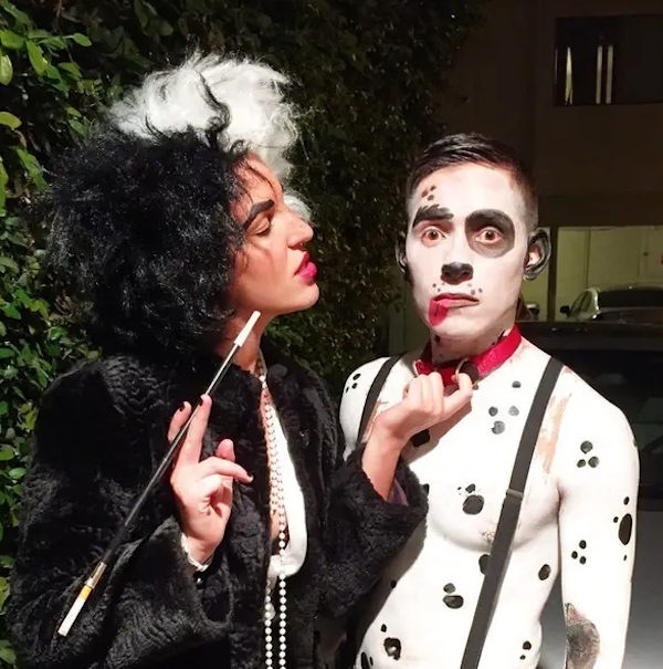 Couple Halloween Costumes (32 pics)