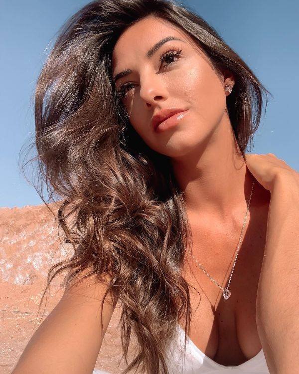 Hot Brazilian Girls (41 pics)