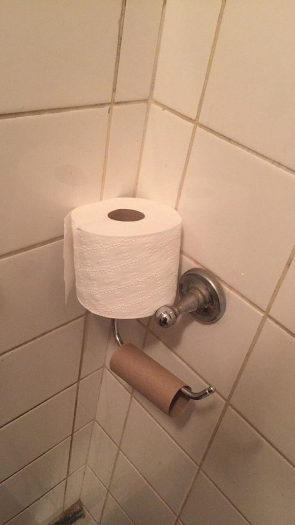 Annoying Situations (22 pics)