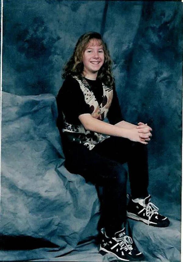 People Show Their Photos From The Past (20 pics)