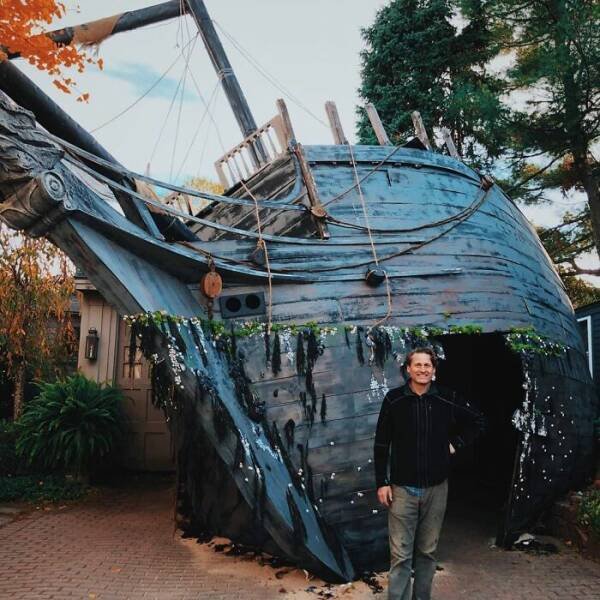 Architect Builds Amazing Decorations (26 pics)