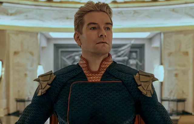 Actors Who Are Perfect For Their Roles (20 pics)