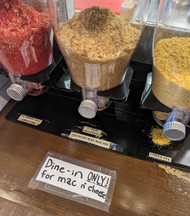Restaurants That Care About Customers (18 pics) Restaurants That Care About Customers (18 pics)