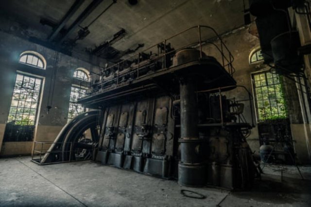 Beautiful Abandoned Places (19 pics)