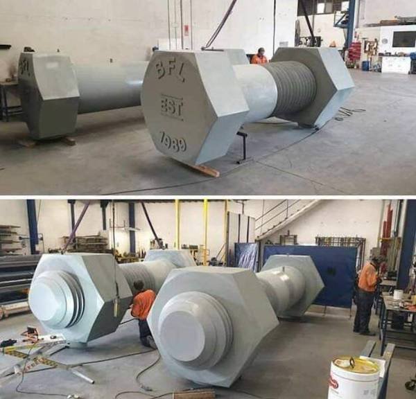 Huge Things (35 pics)