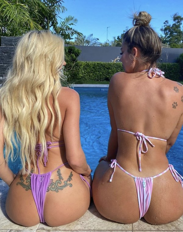 Tattooed Girls (53 pics)
