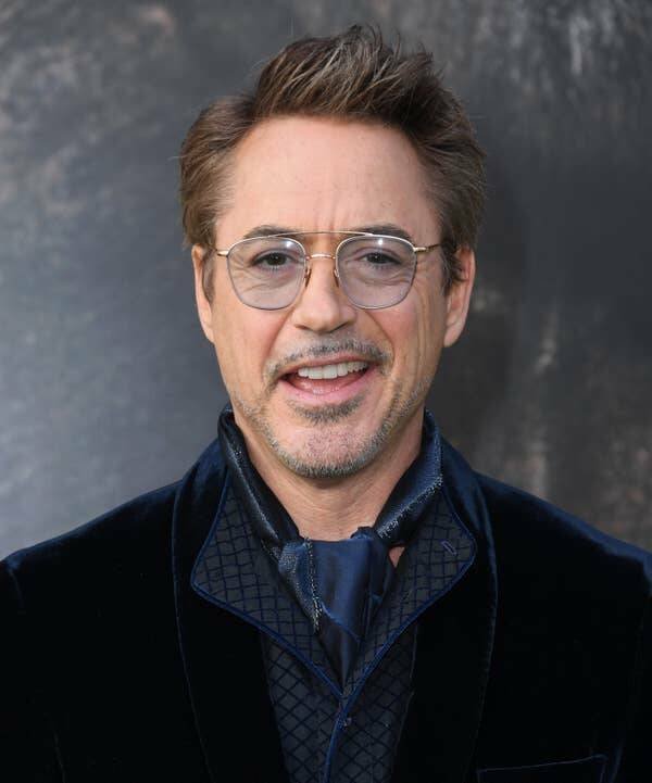 Real Height Of Celebrities (27 pics) Real Height Of Celebrities (27 pics)