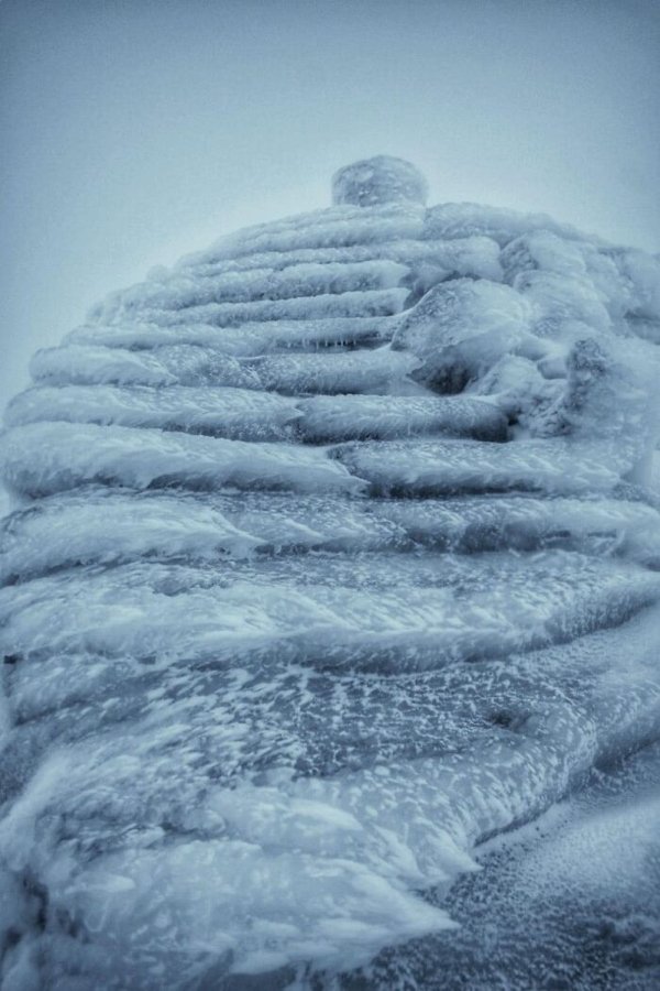 Scary Stairs (30 pics)