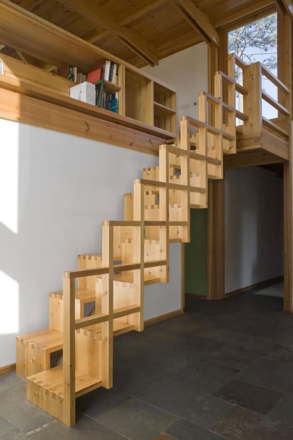 Scary Stairs (30 pics)